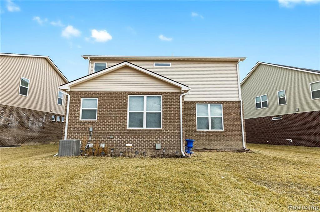 739 Reef Drive, Canton, MI 48187 — Photo 6