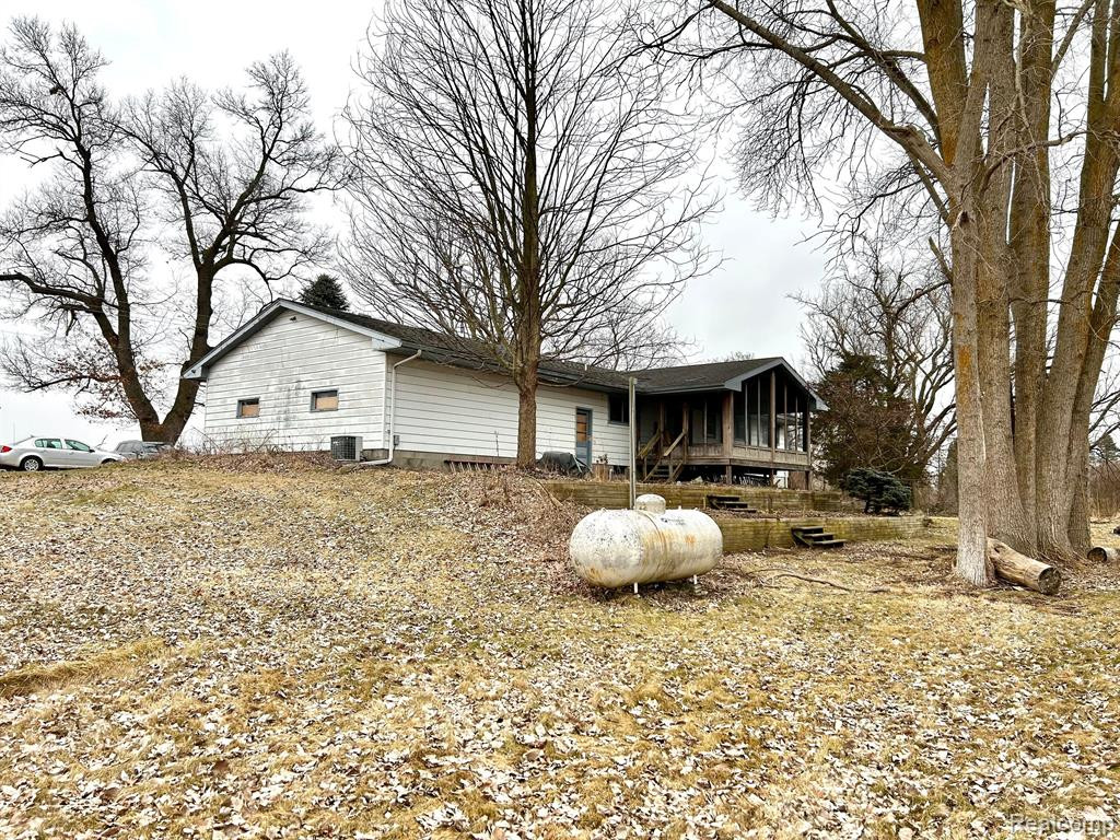 5436 WILLIAMSTON Road, Stockbridge, MI 49285 — Photo 8