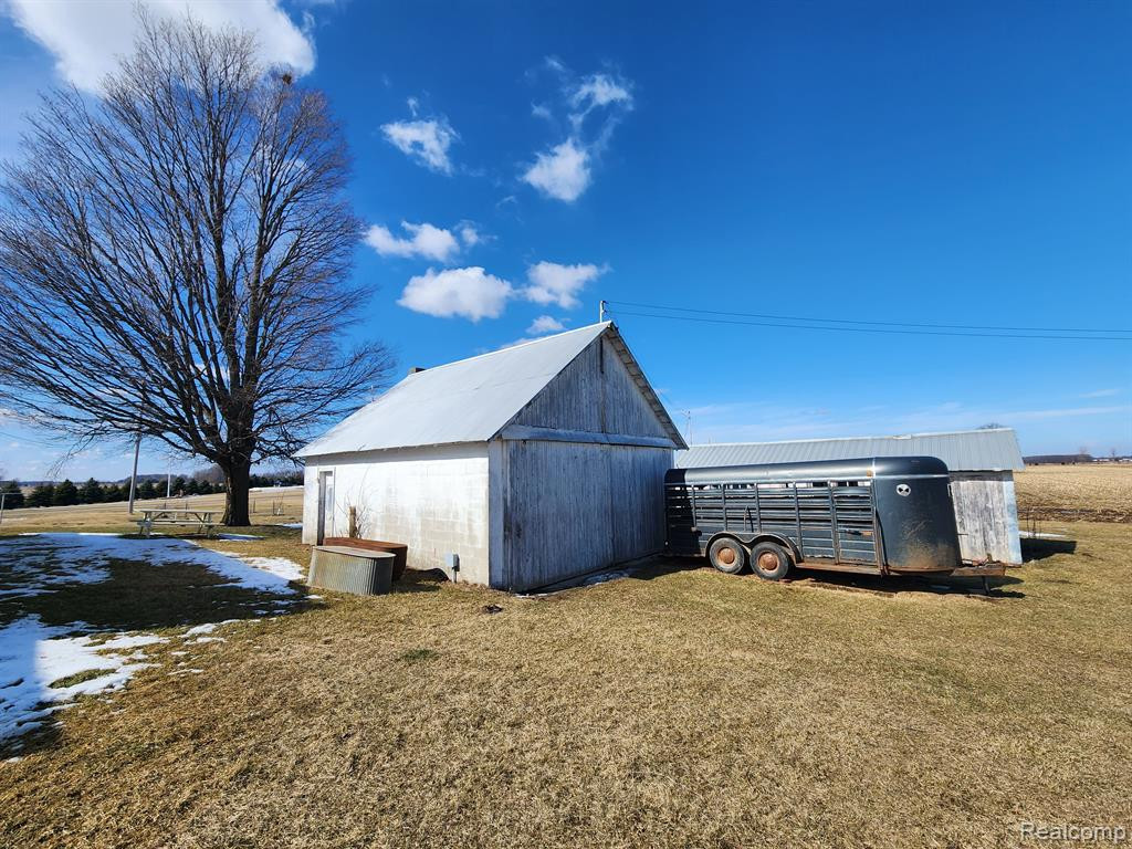 18645 S BRENNAN Road, Oakley, MI 48649 — Photo 4