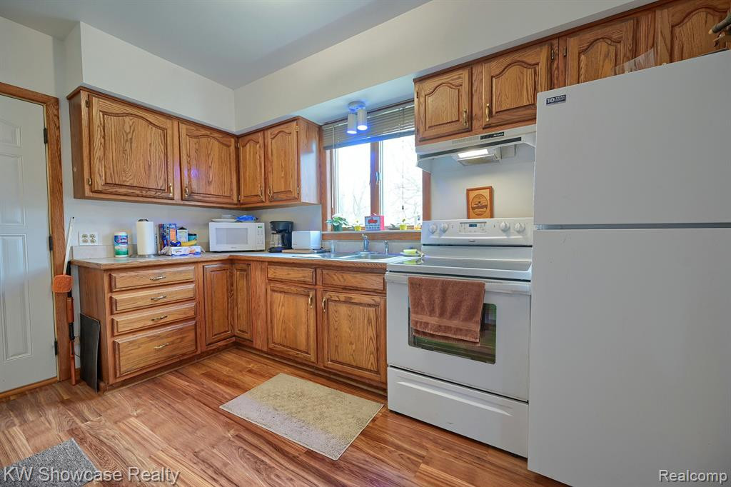 89 CLIVE Avenue, Waterford, MI 48328 — Photo 6