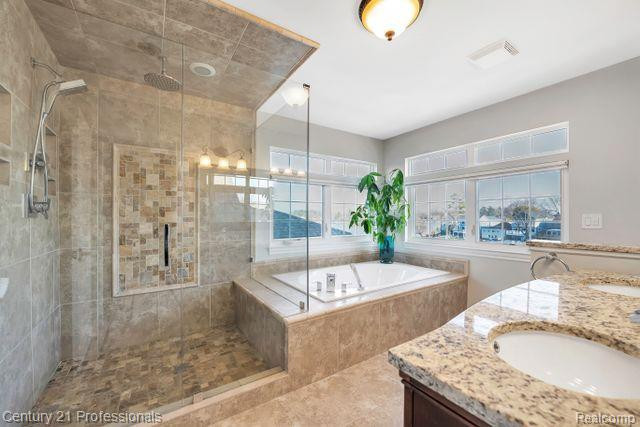 610 LONGPOINTE Drive, Lake Orion, MI 48362 — Photo 33