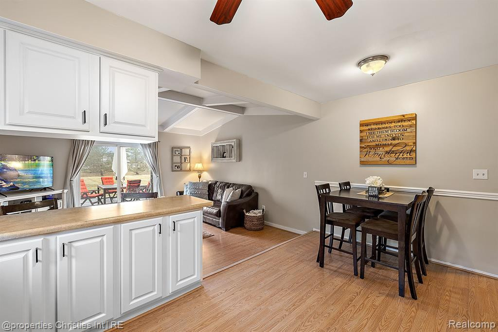 1068 KINGS Court, Canton, MI 48188 — Photo 10