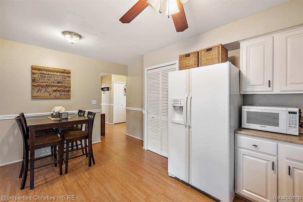 1068 KINGS Court, Canton, MI 48188 — Photo 11