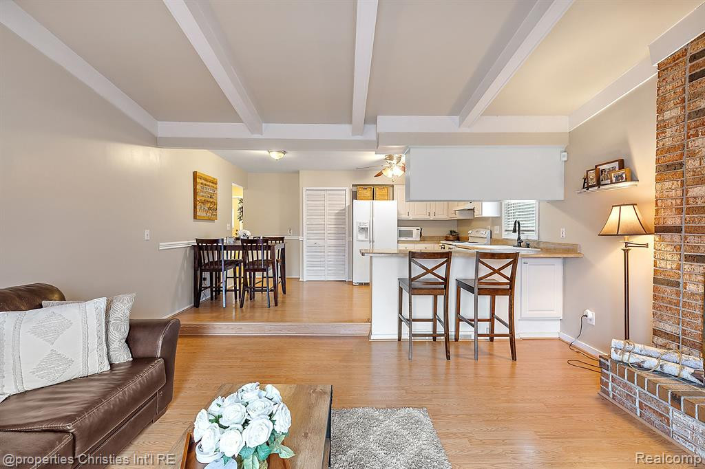 1068 KINGS Court, Canton, MI 48188 — Photo 13