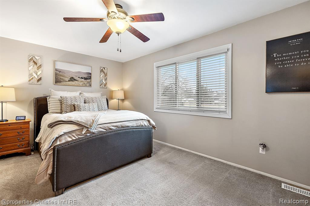 1068 KINGS Court, Canton, MI 48188 — Photo 16