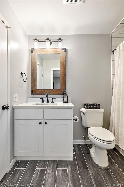 1068 KINGS Court, Canton, MI 48188 — Photo 18