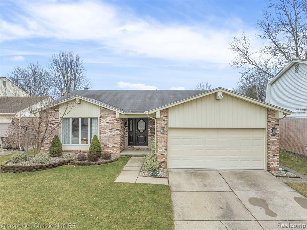 1068 KINGS Court, Canton, MI 48188 — Photo 37