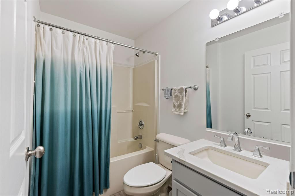 48 ADELAIDE Street, Detroit, MI 48201 — Photo 17
