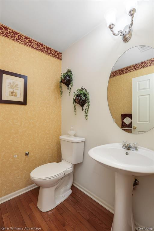 43455 HEATHERFIELD Boulevard, Van Buren, MI 48111 — Photo 13
