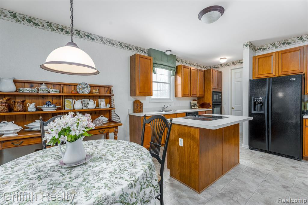 7520 Brookdale Court, Brighton, MI 48116 — Photo 10