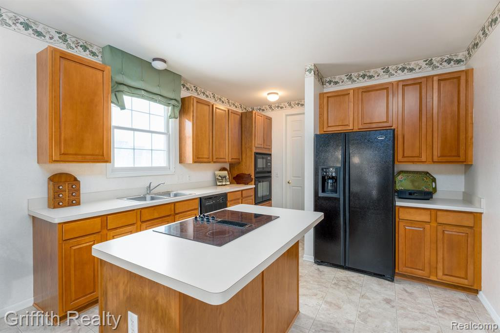7520 Brookdale Court, Brighton, MI 48116 — Photo 13