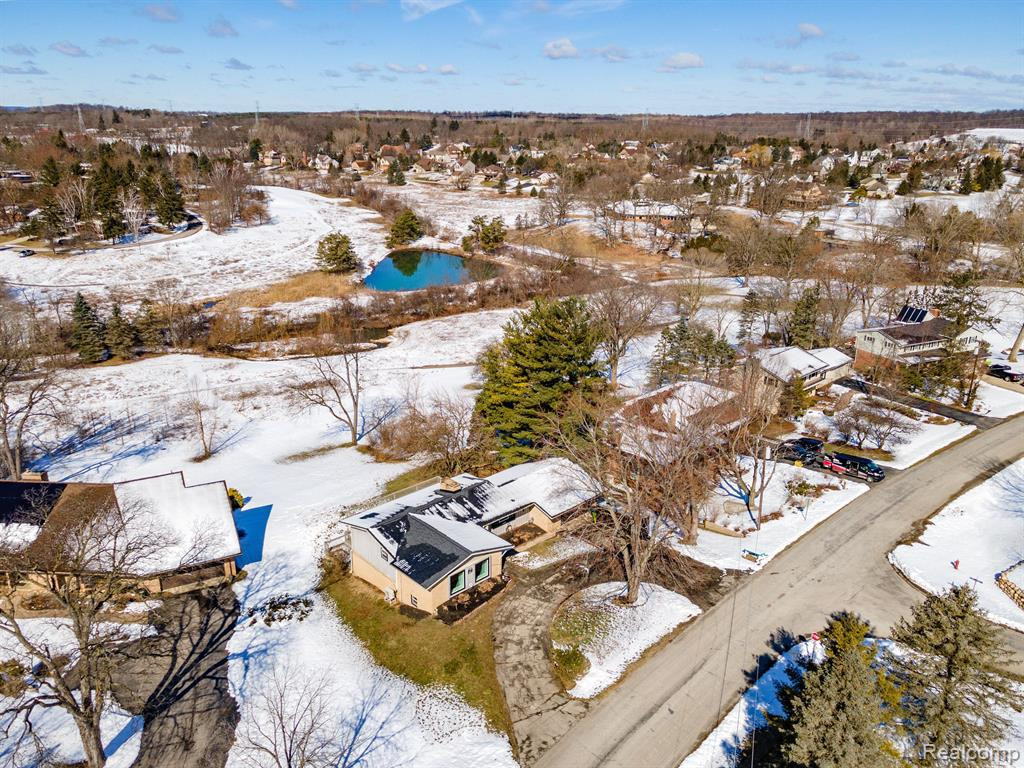 4435 E LOCH ALPINE Drive, Ann Arbor, MI 48103 — Photo 7