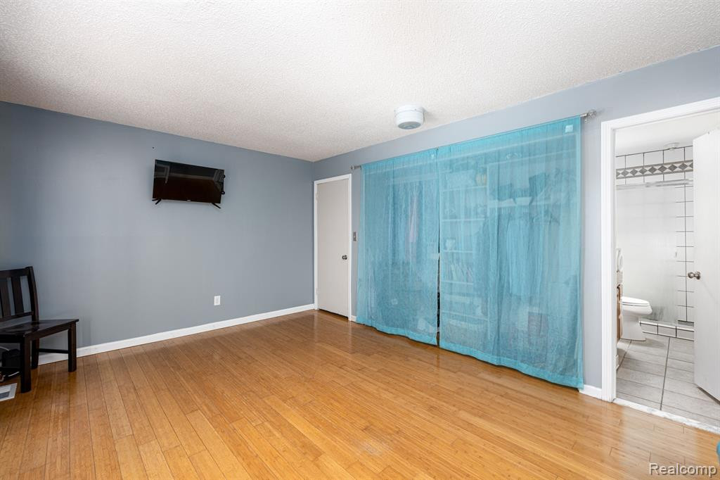 4435 E LOCH ALPINE Drive, Ann Arbor, MI 48103 — Photo 27
