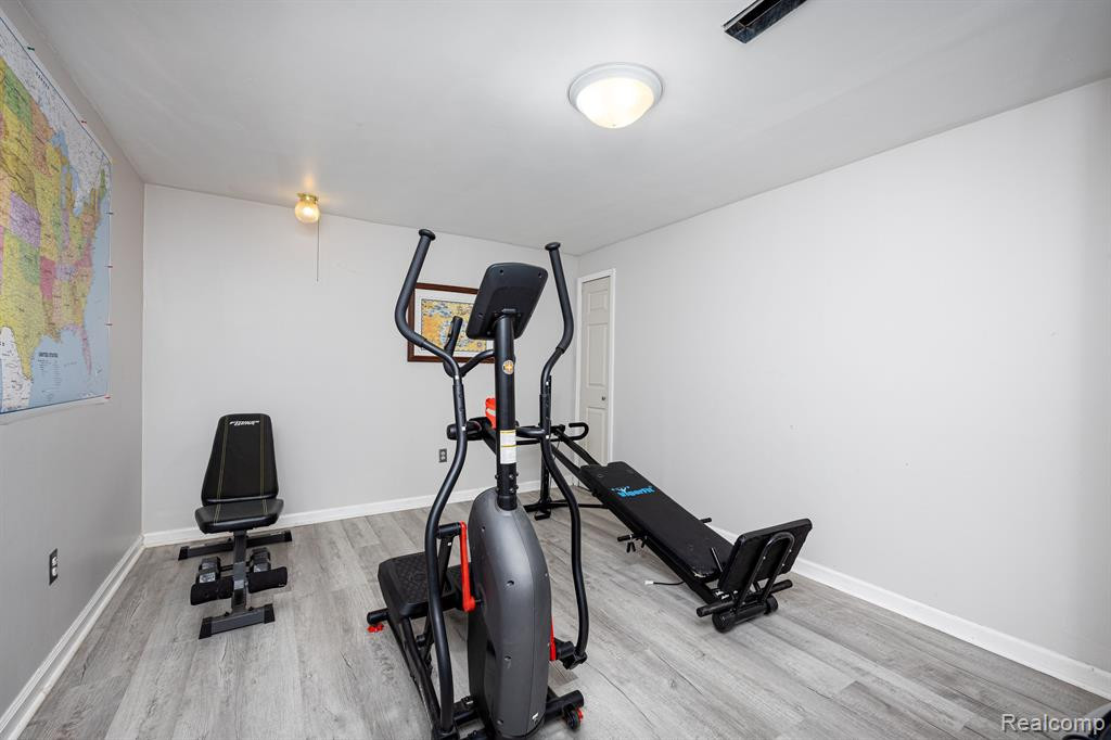 4435 E LOCH ALPINE Drive, Ann Arbor, MI 48103 — Photo 42