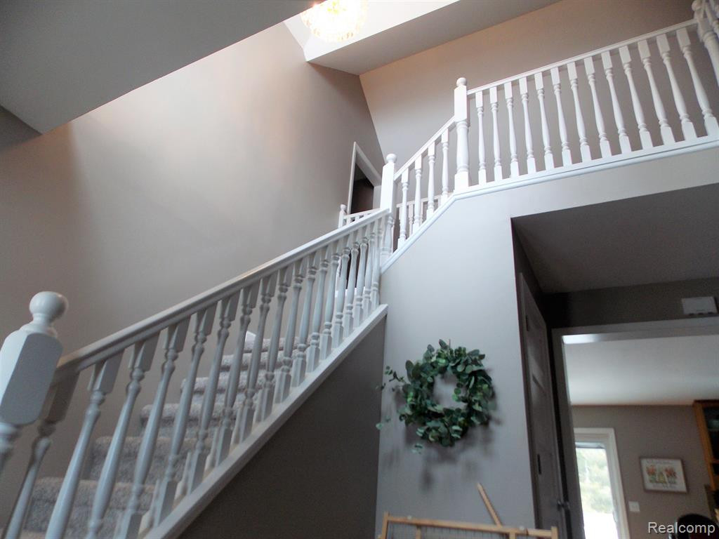 1300 CEDAR Drive, Imlay City, MI 48444 — Photo 4