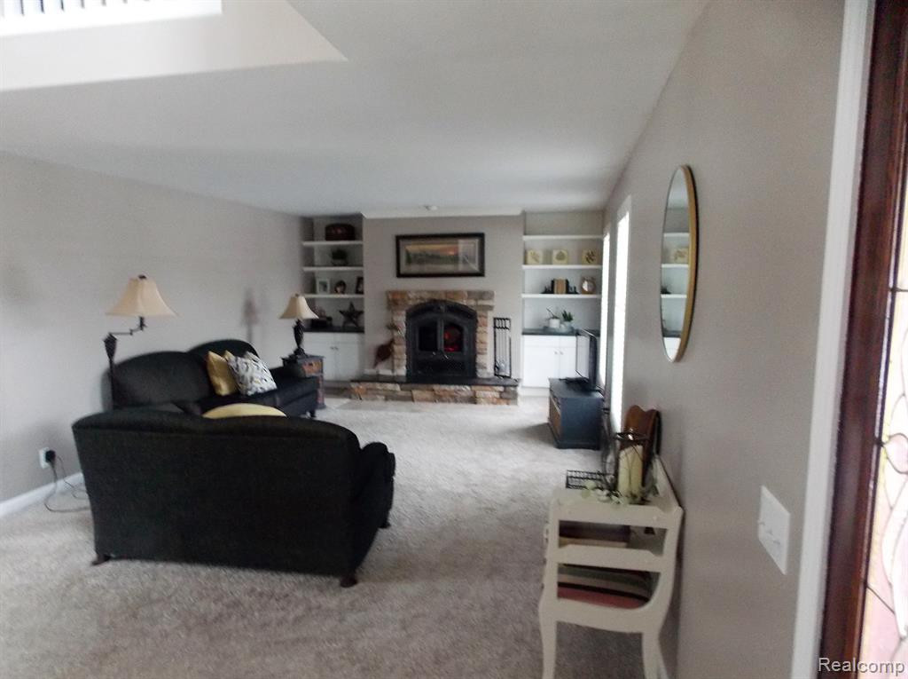 1300 CEDAR Drive, Imlay City, MI 48444 — Photo 5