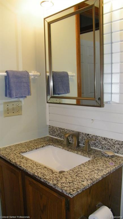 4345 COUNTRY Lane, North Branch, MI 48461 — Photo 13