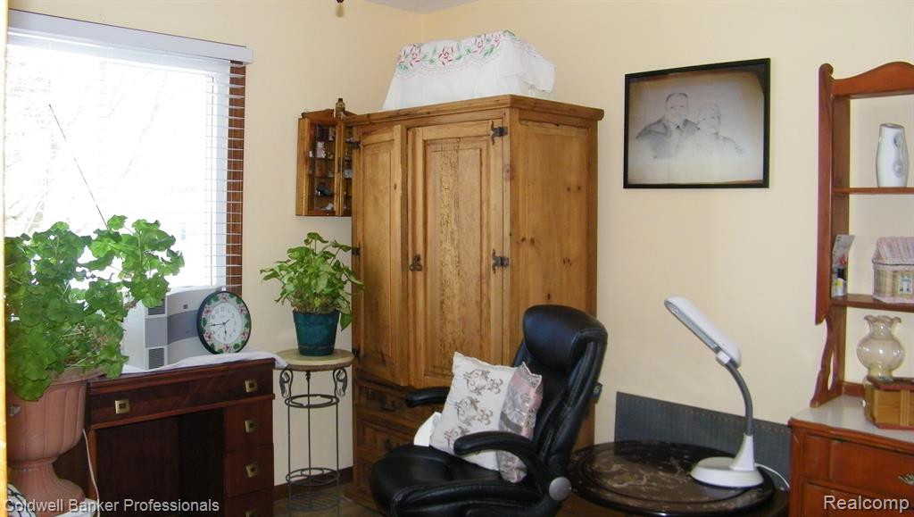 4345 COUNTRY Lane, North Branch, MI 48461 — Photo 14