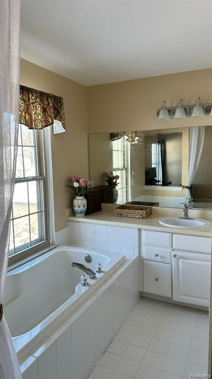 2217 LONE WOLF Lane, Canton, MI 48188 — Photo 14
