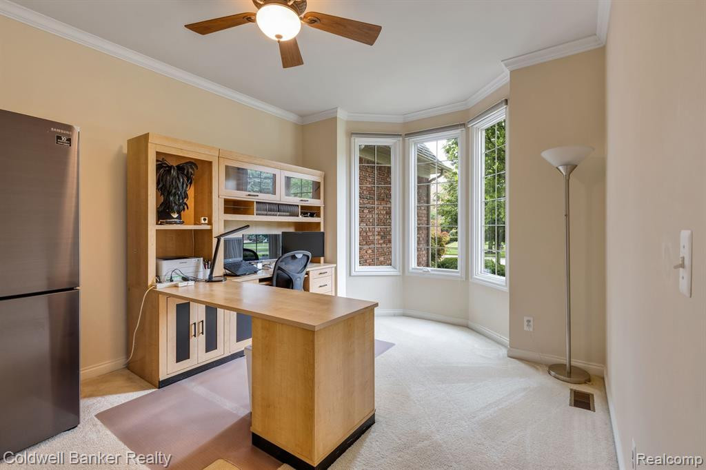 18415 CLAIRMONT Circle E, Northville, MI 48168 — Photo 15