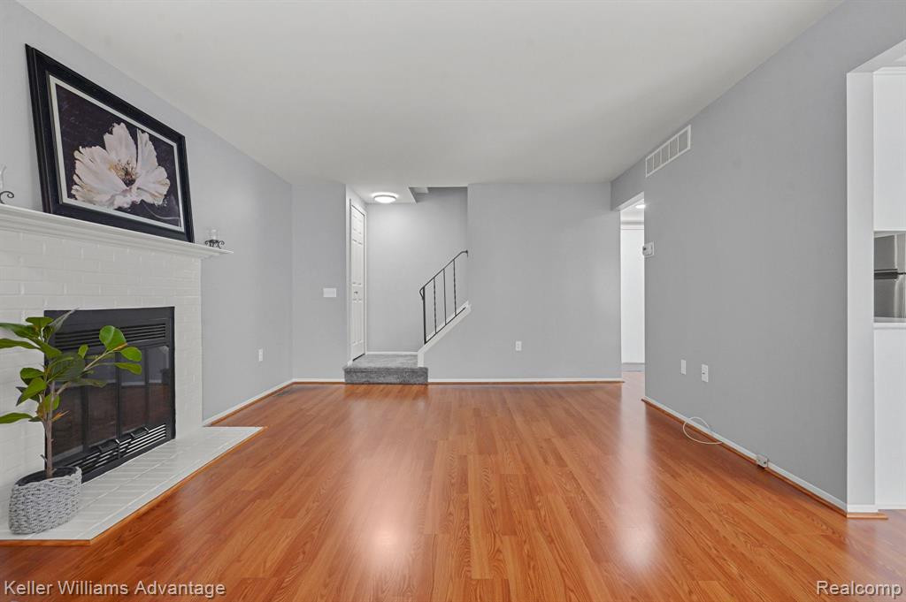 1419 DOVER Hill N, Walled Lake, MI 48390 — Photo 7