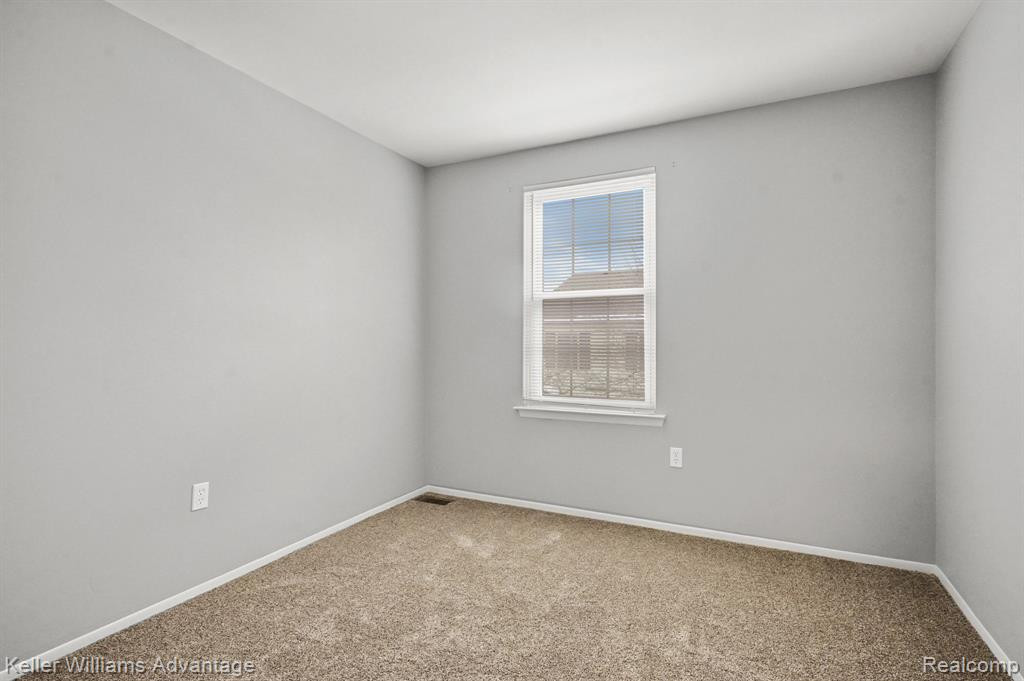 1419 DOVER Hill N, Walled Lake, MI 48390 — Photo 9