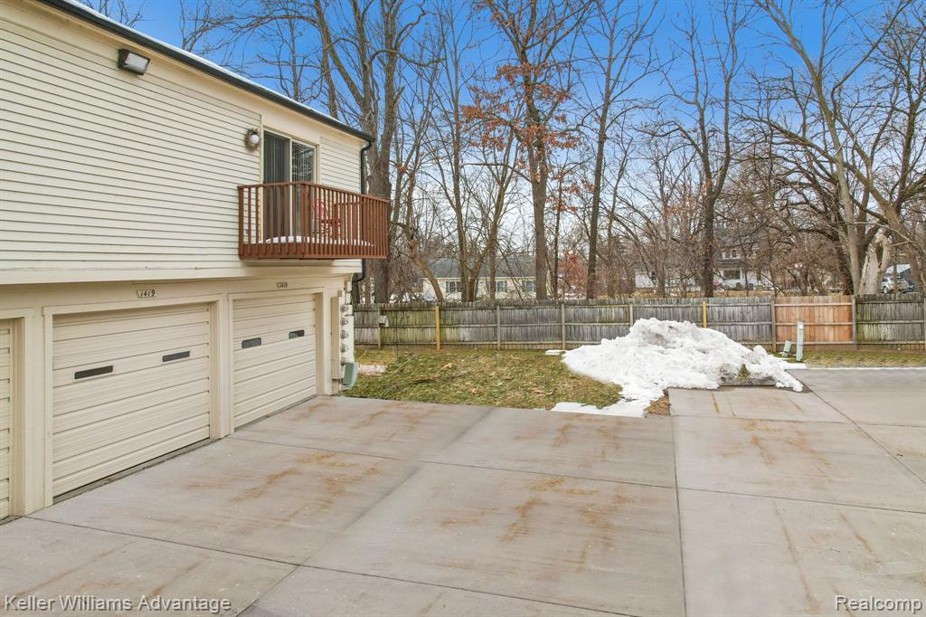 1419 DOVER Hill N, Walled Lake, MI 48390 — Photo 22