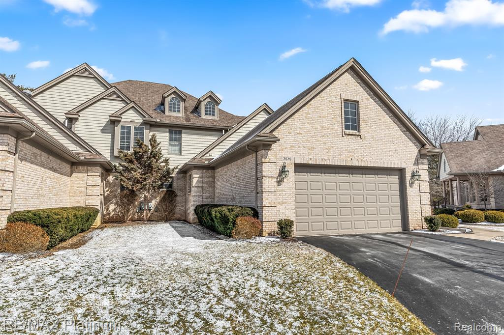 7575 WOODWIND, Brighton, MI 48116 — front exterior