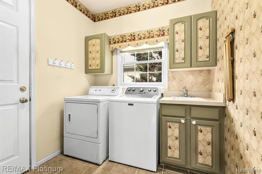 7575 WOODWIND, Brighton, MI 48116 — Photo 18
