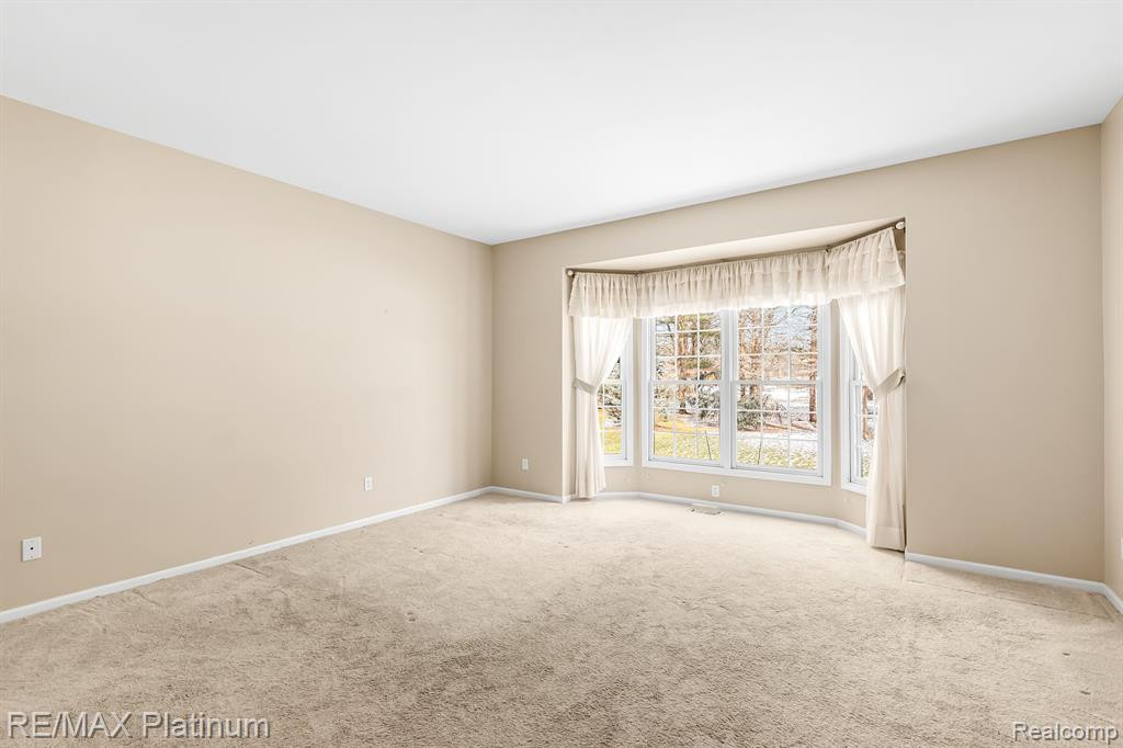 7575 WOODWIND, Brighton, MI 48116 — Photo 19