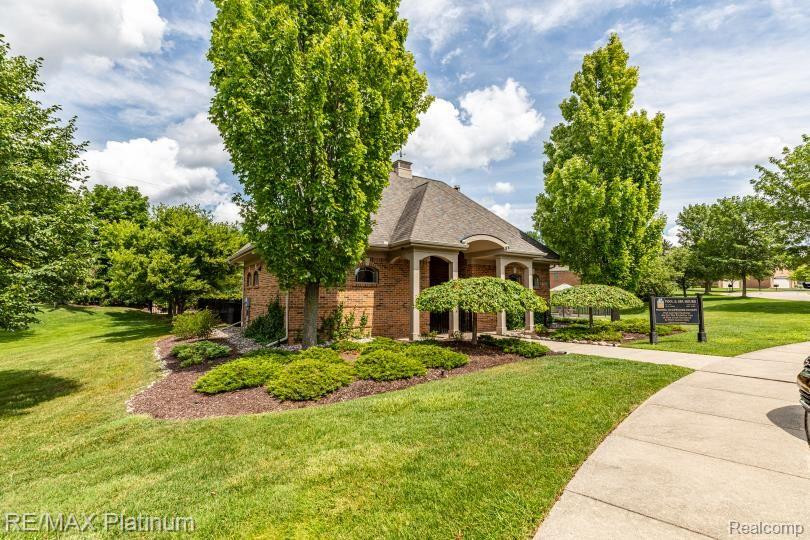 7575 WOODWIND, Brighton, MI 48116 — Photo 31