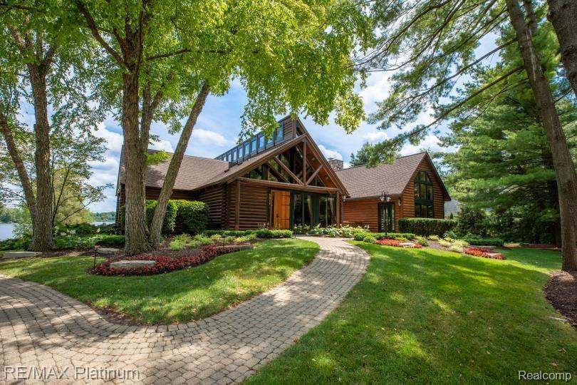 7575 WOODWIND, Brighton, MI 48116 — Photo 33