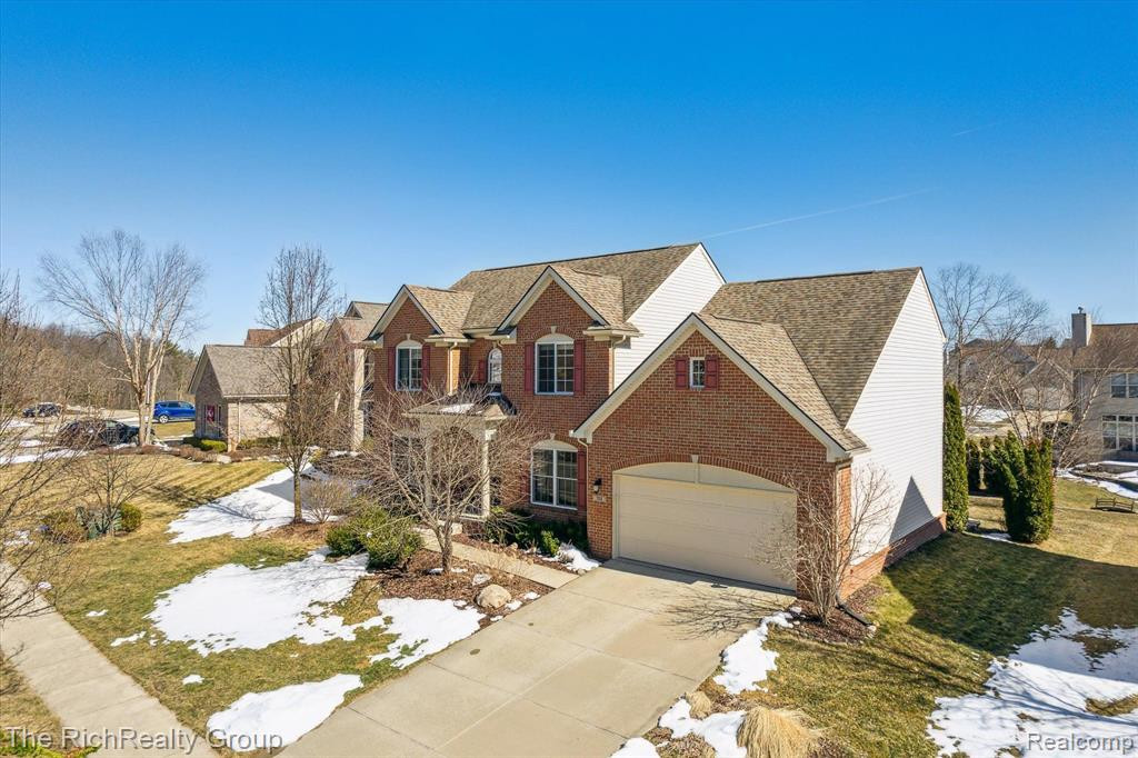 758 W Castlebury Circle, Saline, MI 48176 — Photo 3