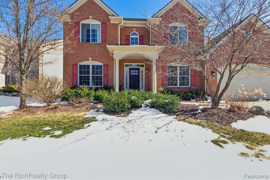 758 W Castlebury Circle, Saline, MI 48176 — Photo 4