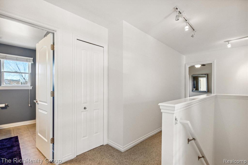 758 W Castlebury Circle, Saline, MI 48176 — Photo 20