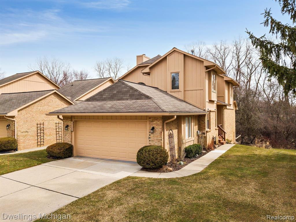 22000 RIVER RIDGE Trail, Farmington Hills, MI 48335 — front exterior