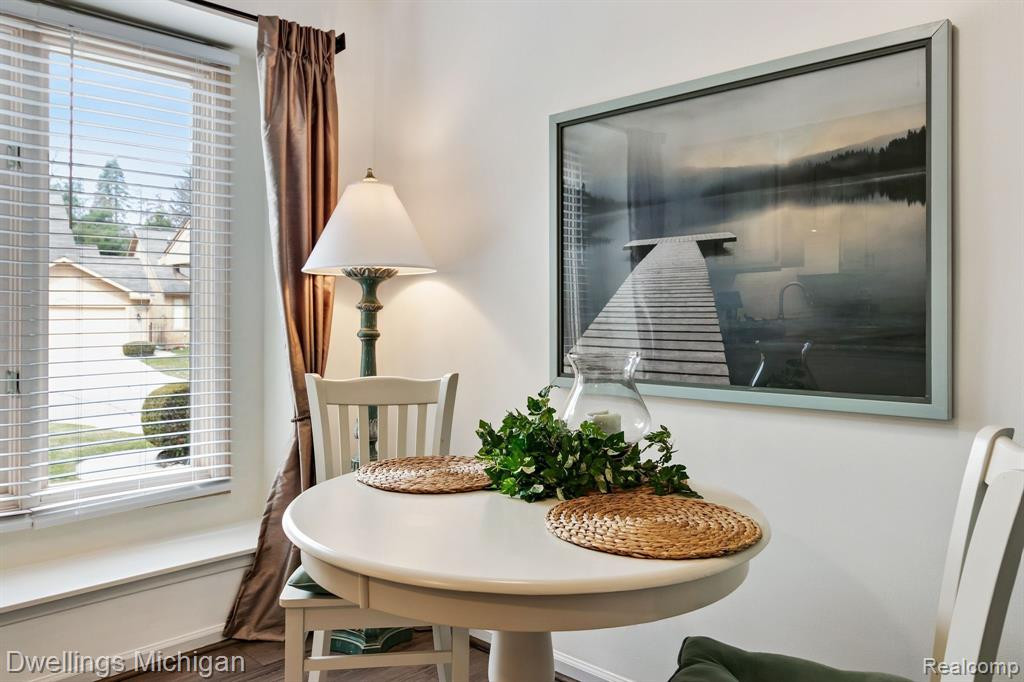 22000 RIVER RIDGE Trail, Farmington Hills, MI 48335 — Photo 13