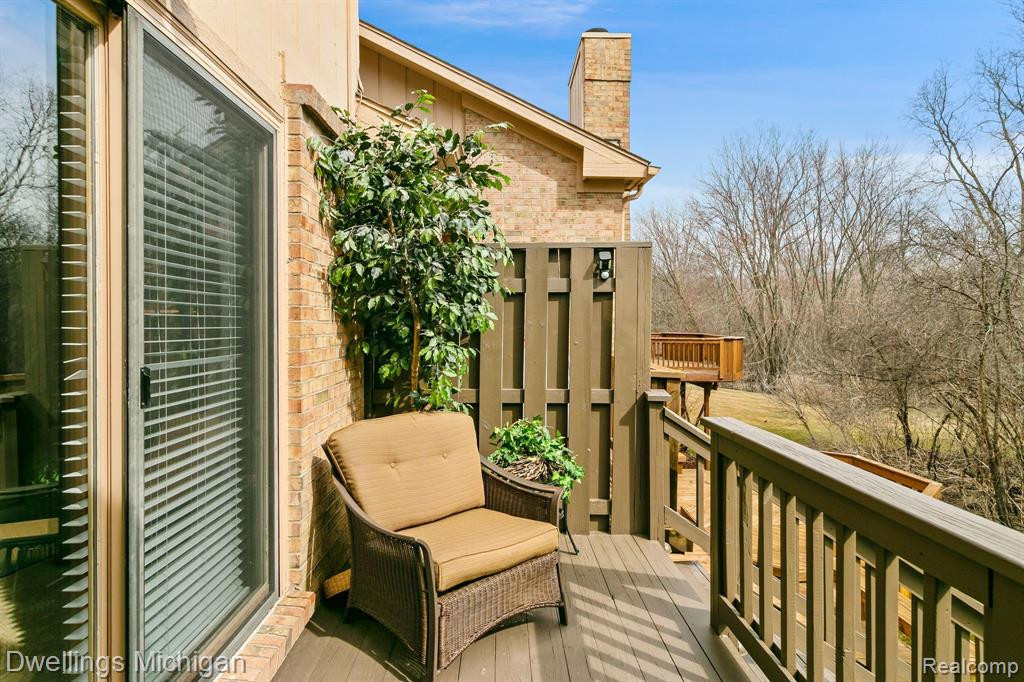22000 RIVER RIDGE Trail, Farmington Hills, MI 48335 — Photo 34