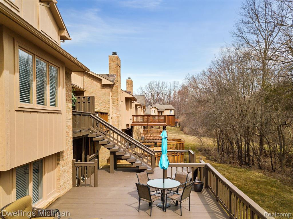 22000 RIVER RIDGE Trail, Farmington Hills, MI 48335 — Photo 35