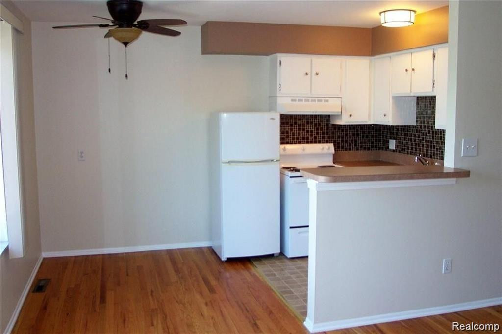 4840 Briarwood Avenue, Royal Oak, MI 48073 — Photo 5