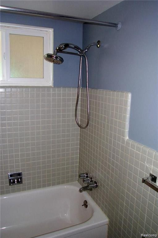 4840 Briarwood Avenue, Royal Oak, MI 48073 — Photo 14