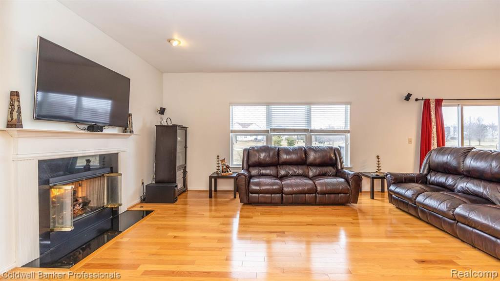 4807 Shellbark, Ypsilanti, MI 48197 — Photo 25