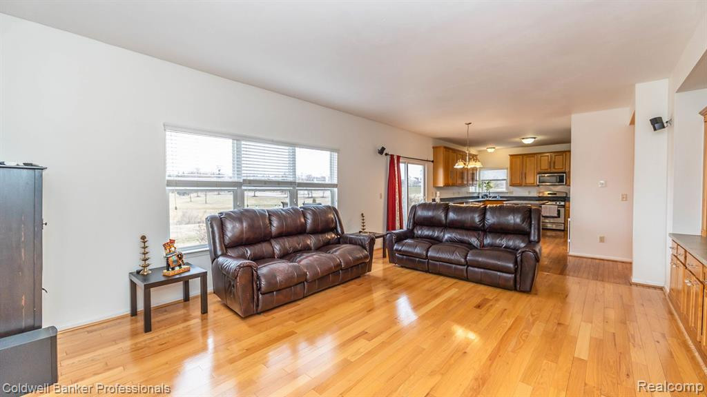 4807 Shellbark, Ypsilanti, MI 48197 — Photo 27