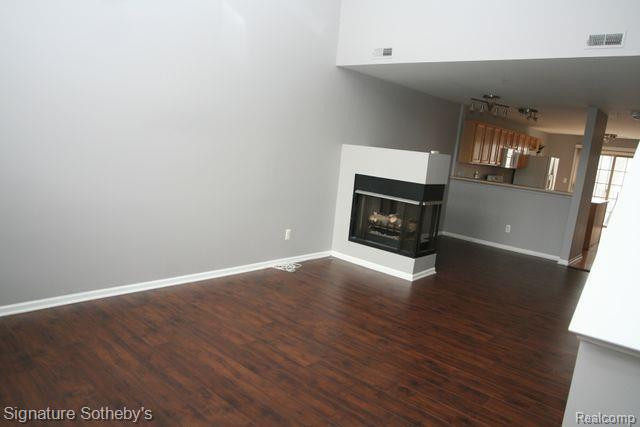 39445 Springwater Drive, Northville, MI 48168 — Photo 3