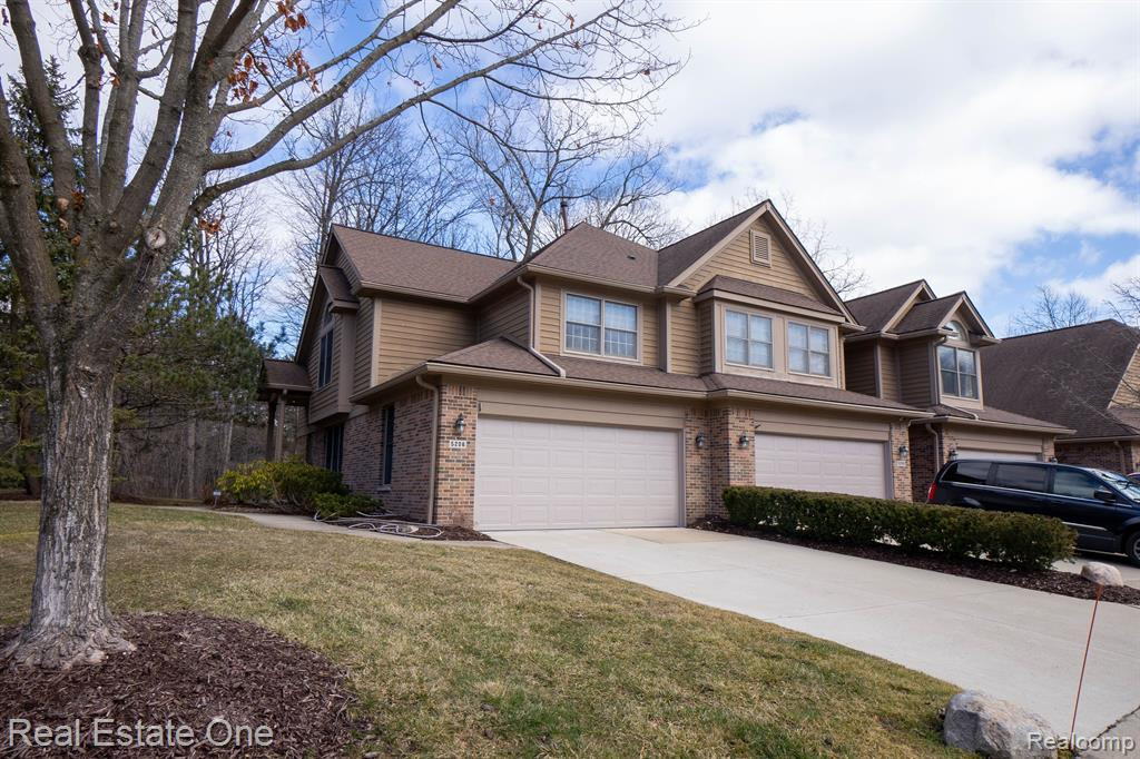 5206 ROYAL VALE, Dearborn, MI 48126 — Photo 2