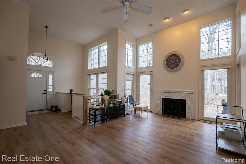 5206 ROYAL VALE, Dearborn, MI 48126 — Photo 3