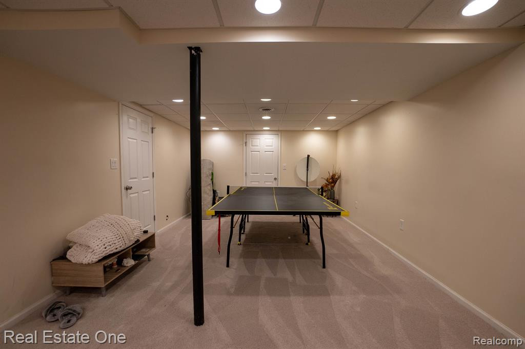 5206 ROYAL VALE, Dearborn, MI 48126 — Photo 12