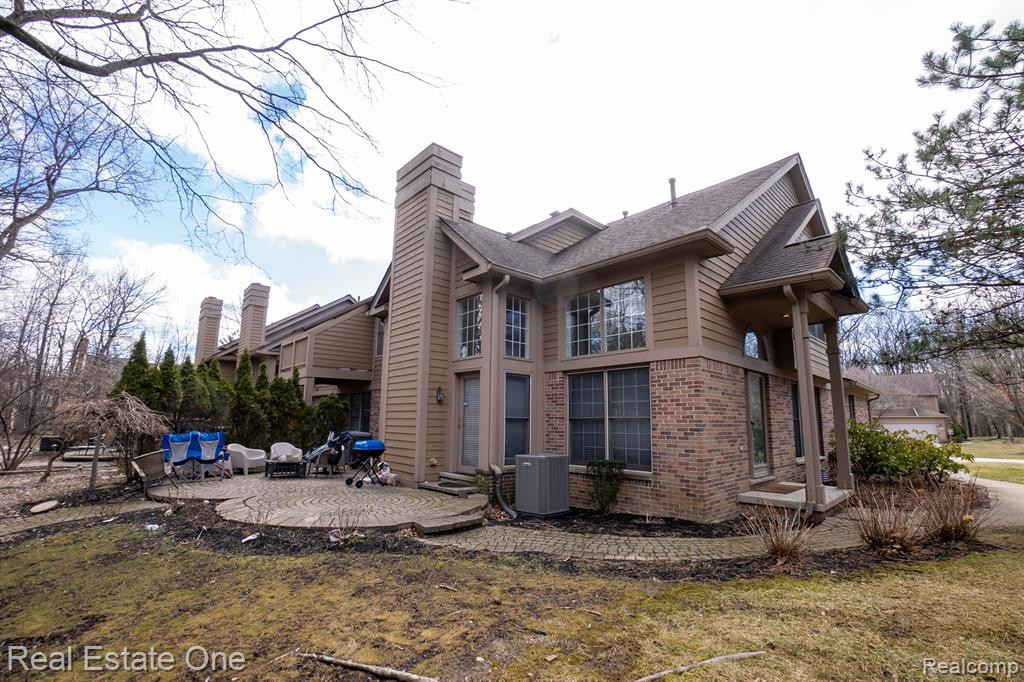 5206 ROYAL VALE, Dearborn, MI 48126 — Photo 15