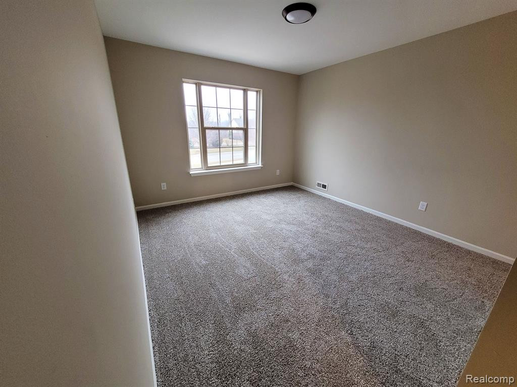 42759 LEON Drive, Belleville, MI 48111 — Photo 12