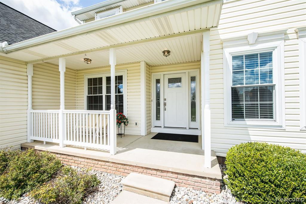 6900 RALARIC Drive, Dexter, MI 48130 — Photo 3